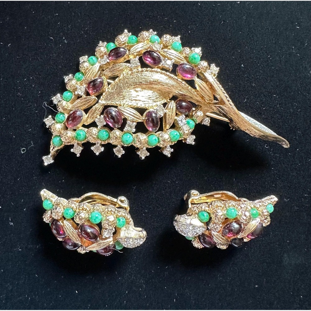 Vintage Jomaz Brooch & Clip on Earrings‎ set Gold Purple Green